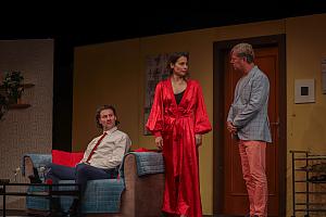 Už ti nikdy nenaletím - Maroš Kramár, Marko Igond a Kristína Greppelová, produkce: Múza Teatro