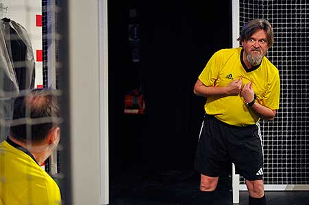 Martin Kubačák v inscenaci Šťovík na smetaně, foto: Lucie Vítková