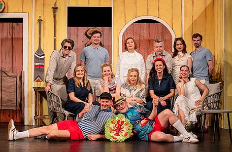 Radek Valenta, Roman Štolpa, Regina Řandová, Kristýna Kociánová, Olga "Háta" Želenská, Adéla Gondíková, Hana Kusnjerová, ...