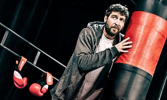Oko tygra, hraje Marek Němec, Komorní divadlo Kalich